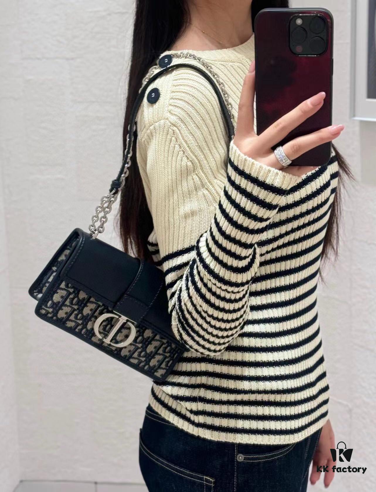 6930a37a6e68136f4d9abd9c Dior 30 Montaigne Mini Bag with Box and Authentic Silver Hardware 🔥【New Small Size】