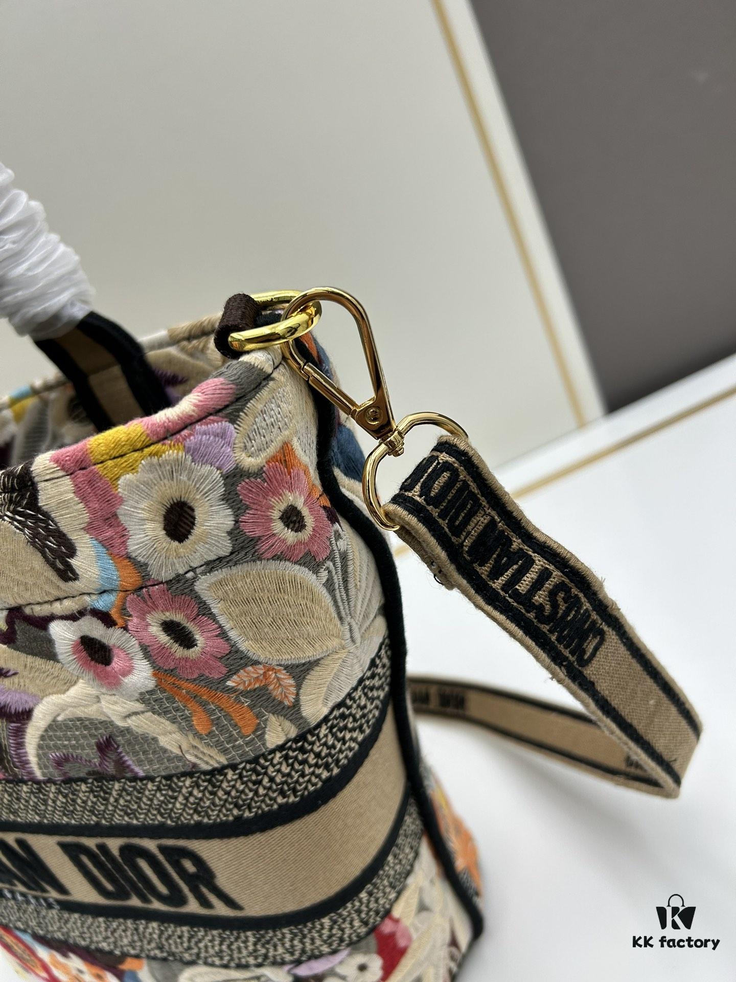 Dior ❤ (With Mini Bag + Strap) New Embroidered Basket Bag