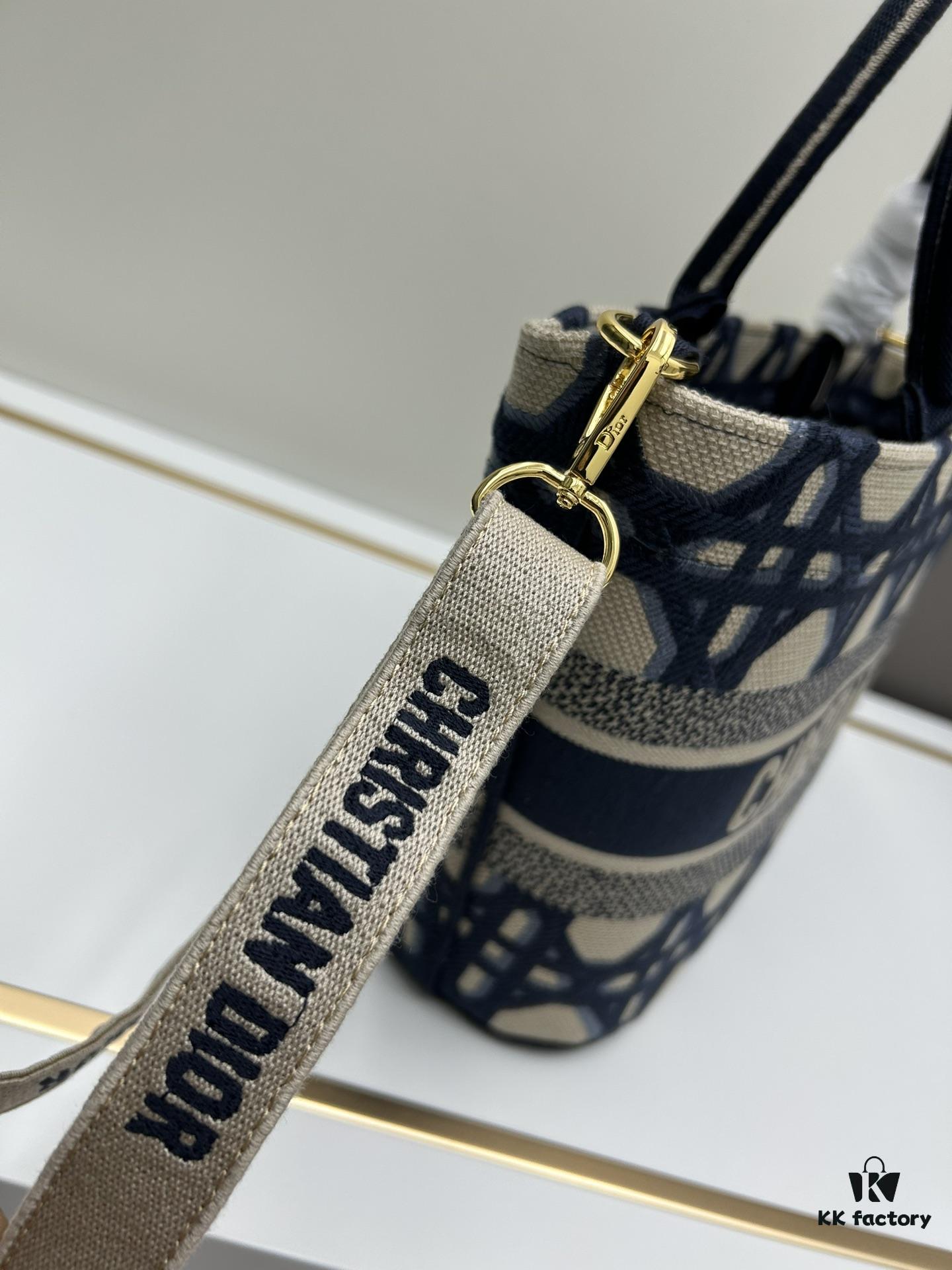 6930a3976e68136f4d9abdce Dior ❤ (With Mini Bag + Strap) New Embroidered Basket Handbag