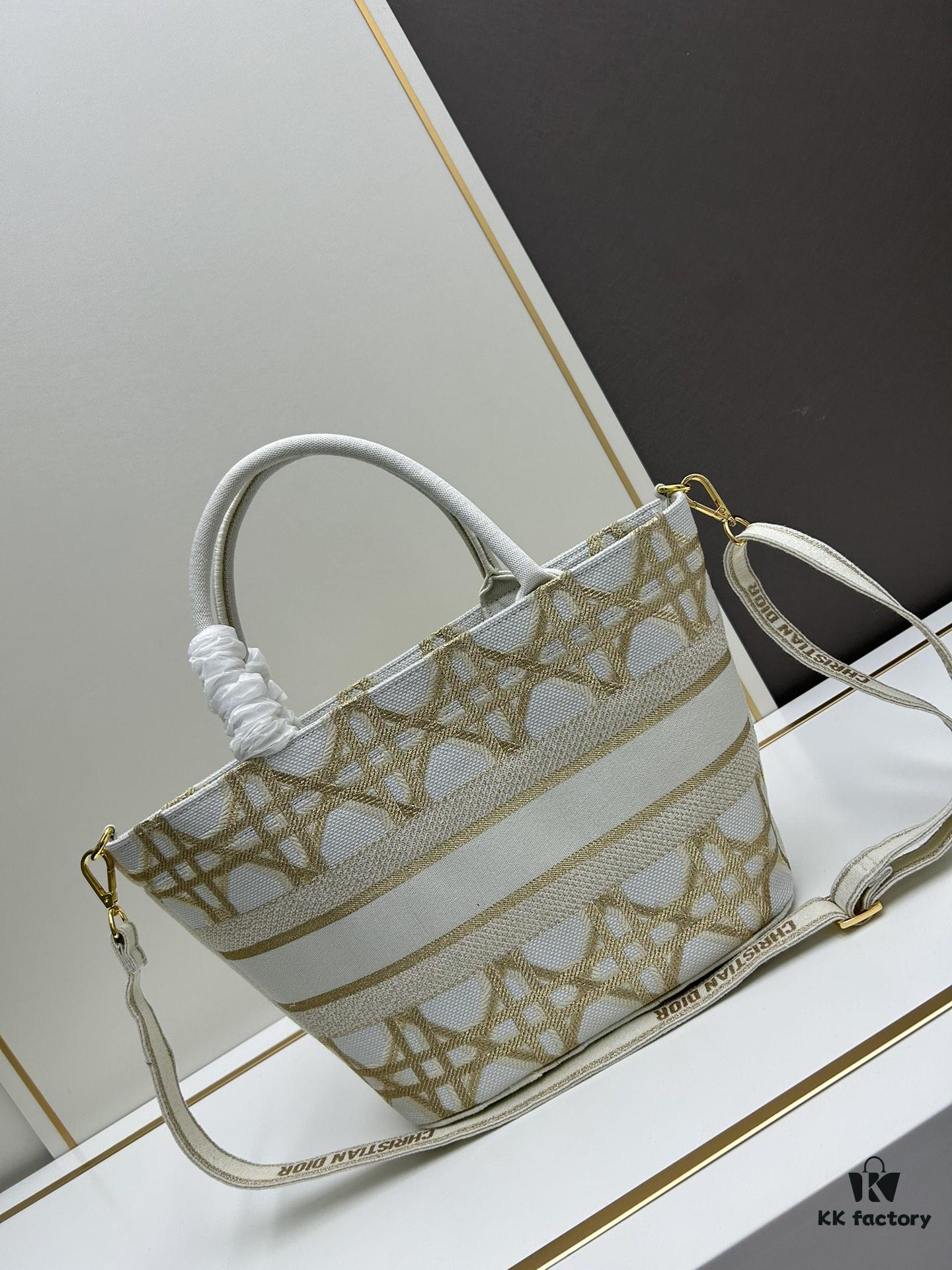 6930a3996e68136f4d9abdd0 Dior ❤ (With Mini Bag + Strap) New Embroidered Basket Bag