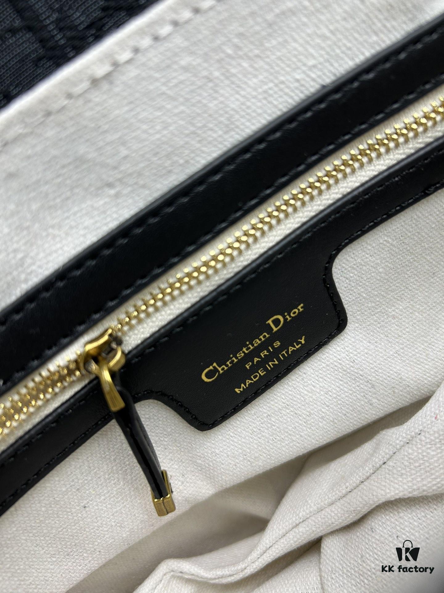 Large Size (With Box) 【♥️Dior Saddle Monogram Thin Strap】 【Comes with Retail Box 🎁】