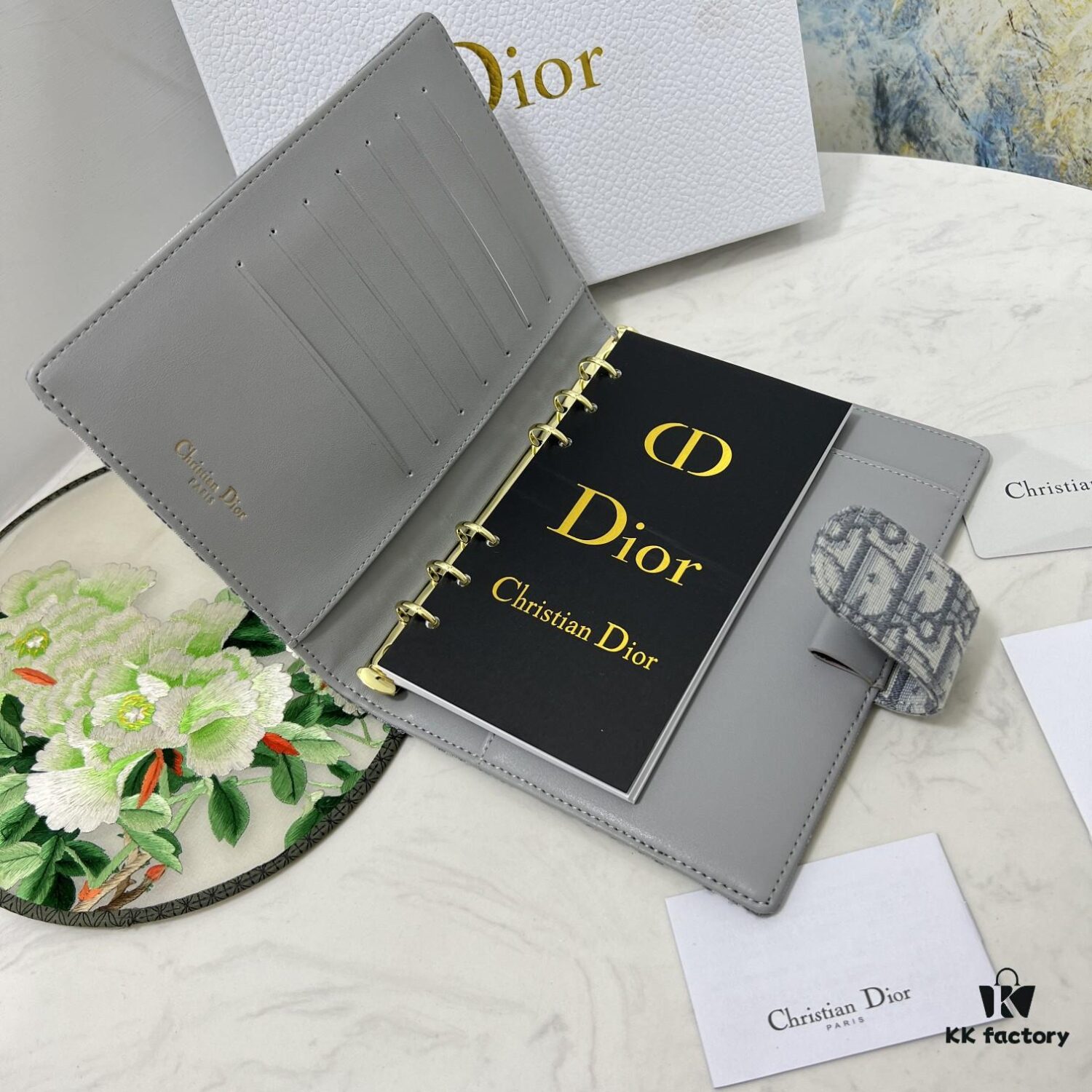 6930a3d36e68136f4d9abe35 Dior Notebook, Counter Model, Exquisite and Smooth Material, Impeccable Craftsmanship, Featuring Card Slots and Dividers, Made from Imported Italian Lamb Leather, Size 15x19x4cm