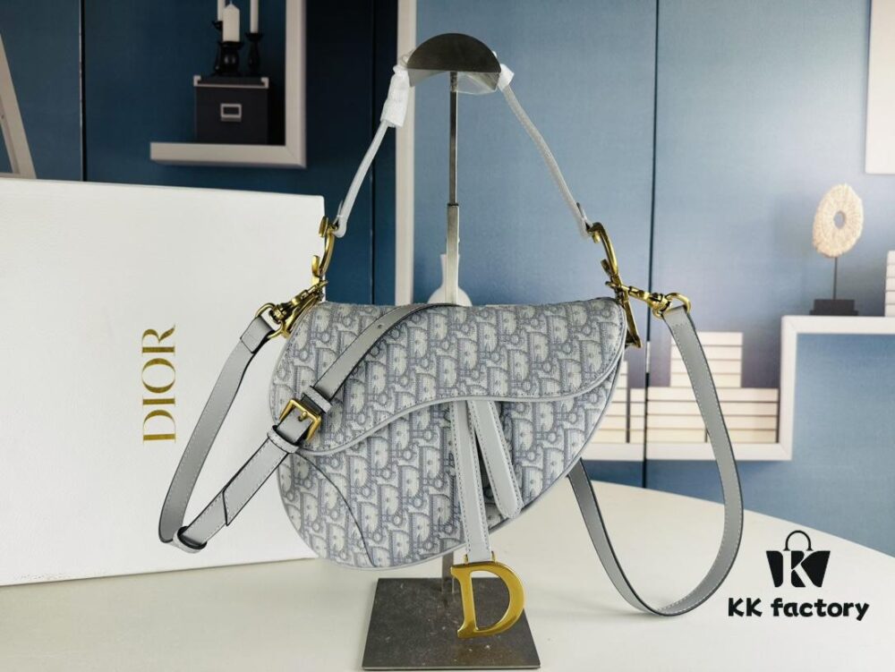 6930a3ec6e68136f4d9abe68 Large Size (With Box) 【♥️ Dior Saddle Monogram Thin Strap】 【Comes with Retail Box 🎁】