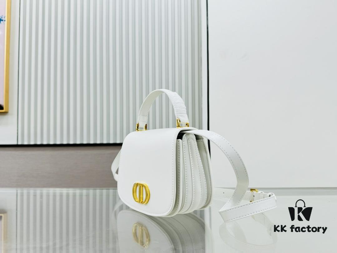 6930a4046e68136f4d9abea4 30 Montaigne Avenue Top Handle Bag