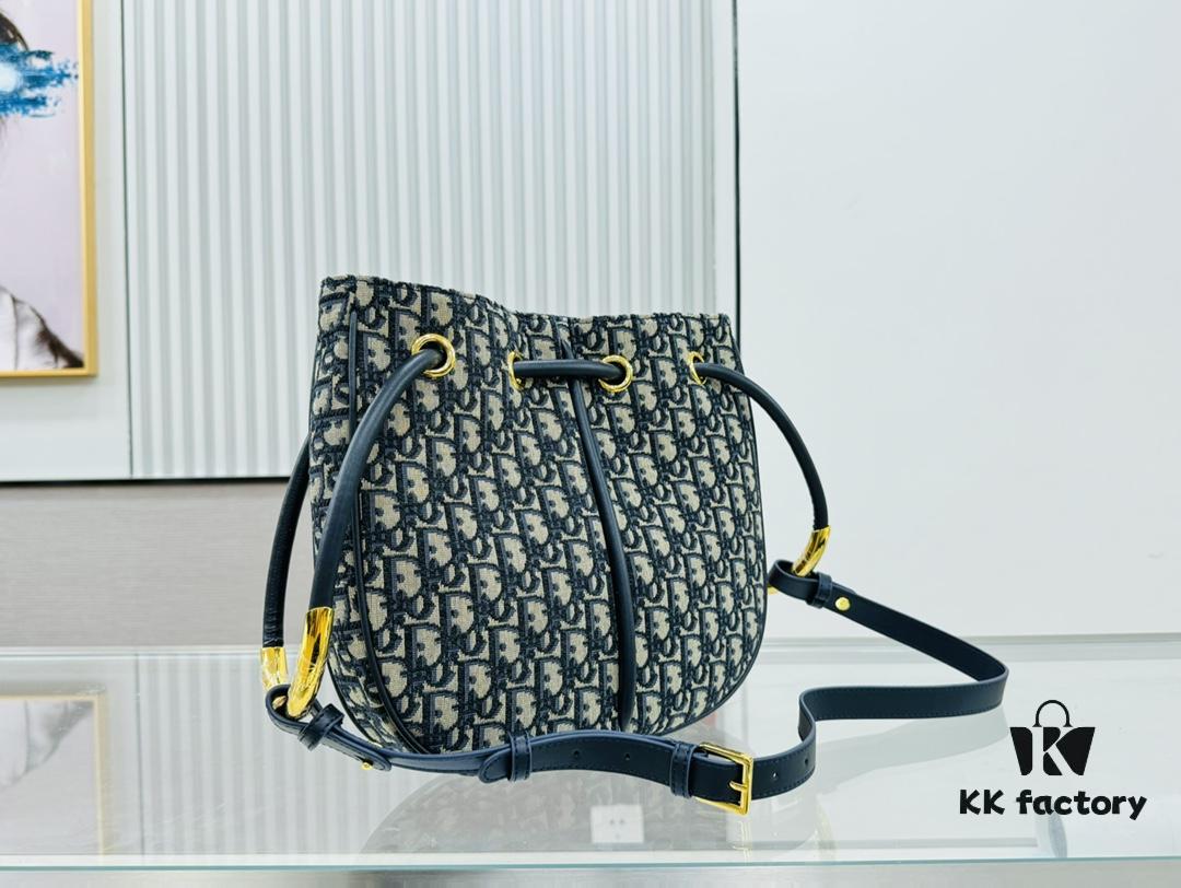 6930a4106e68136f4d9abebf Dior Nolita Handbag – A Modern Interpretation of Elegance from the Fall 2024 Ready-to-Wear Collection