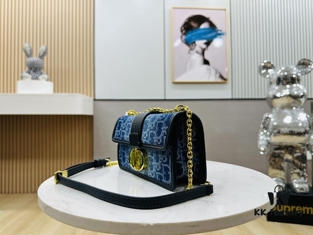 6930a41a6e68136f4d9abed6 30 Montaigne East-West Chain Bag in Blue Denim Dior Oblique Jacquard