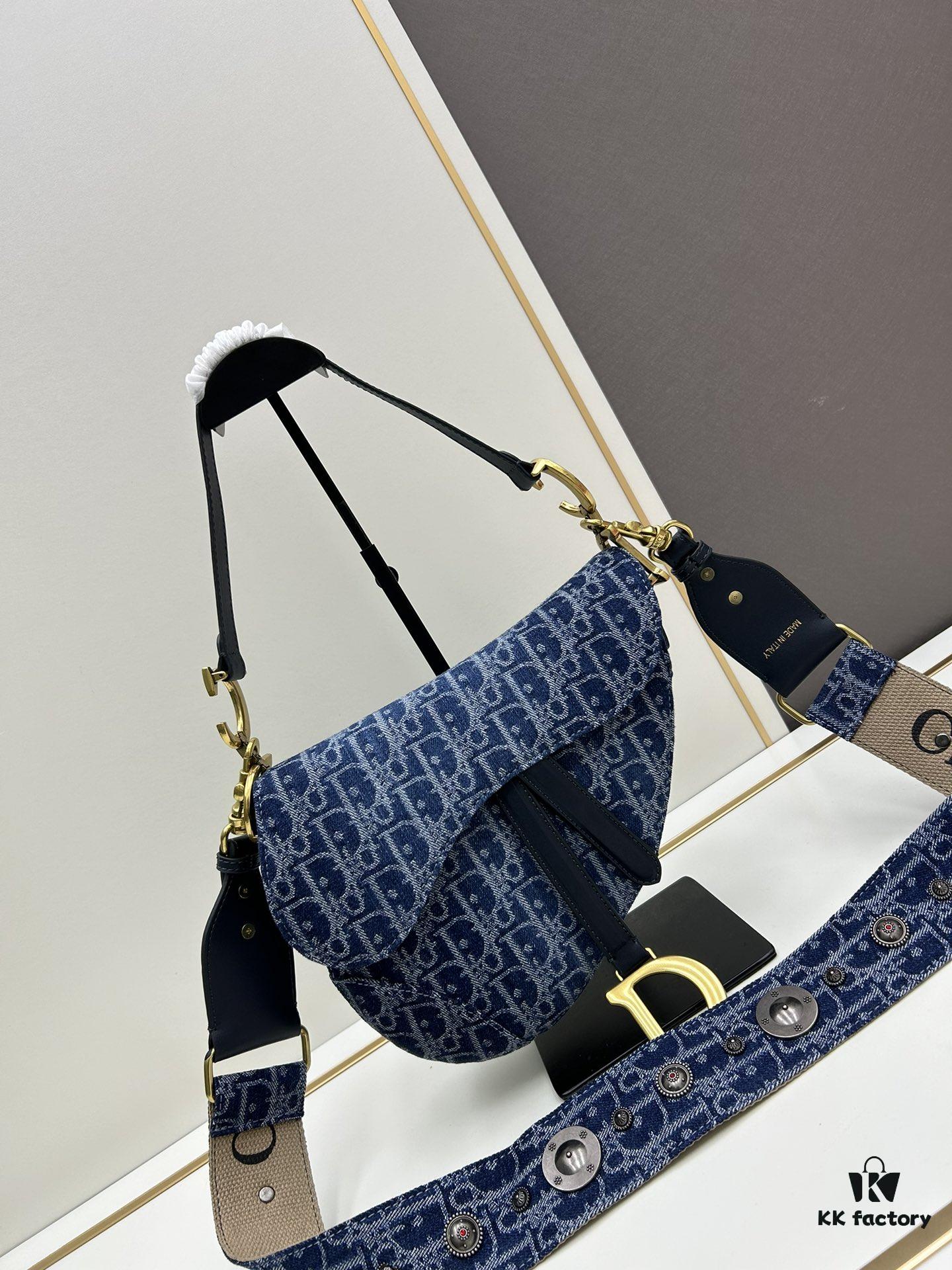 6930a4456e68136f4d9abf38 Large Size (With Box) 【♥Dior Saddle Vintage Collection♥】 Dimensions: 25.5 x 20 x 6.5 cm