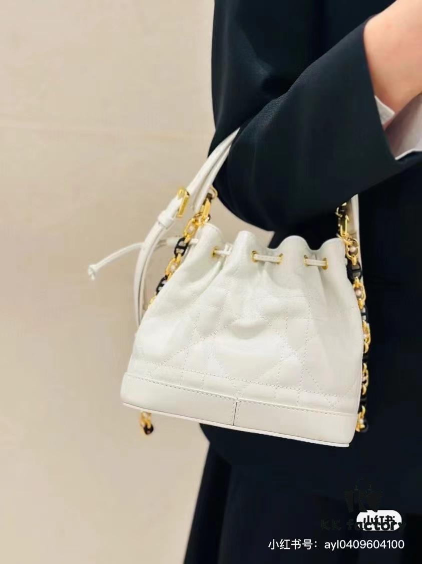 6930a4a06e68136f4d9abfe1 Dior Jolie Bucket Bag 2024 New Arrival