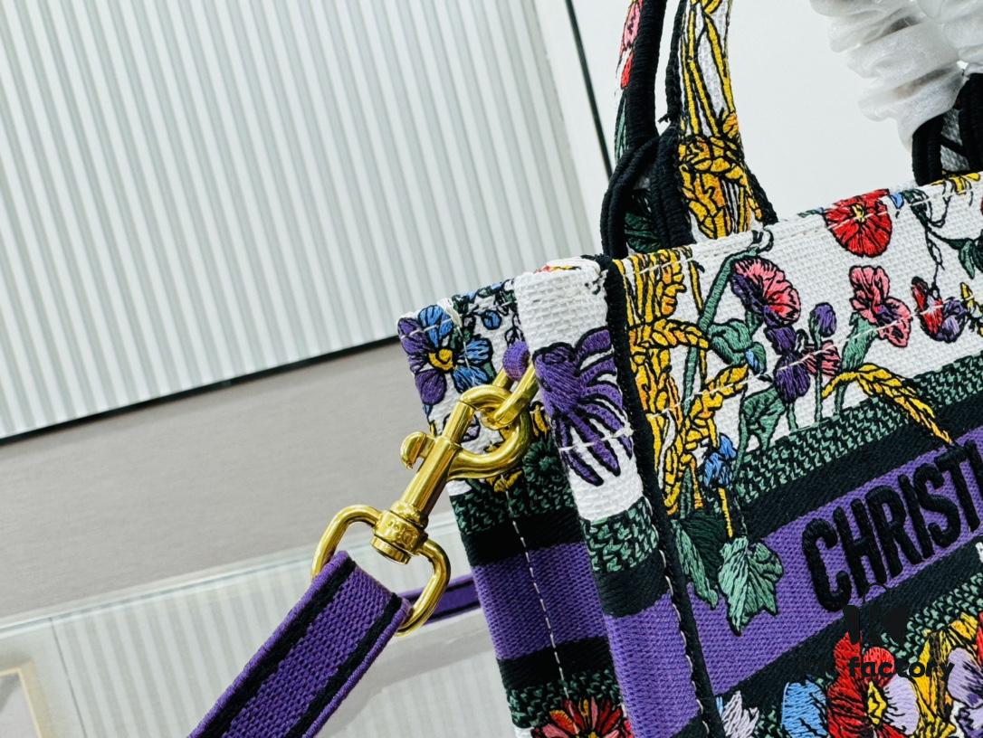 6930a4b46e68136f4d9ac006 Sunflower, Super Mini with Shoulder Strap DIOR Book Tote 24 Spring/Summer New Arrival