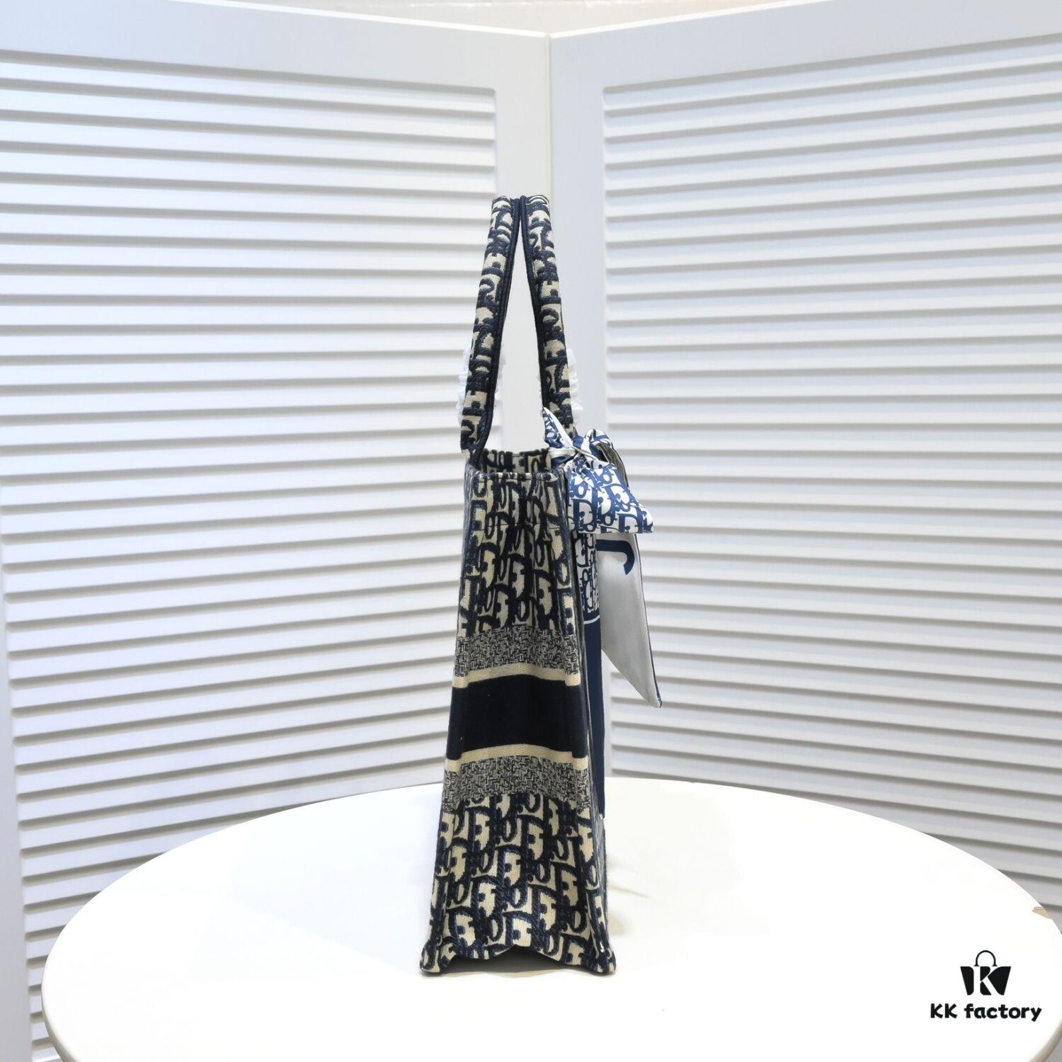 Dior Small Shopping Bag with Silk Scarf, Edged Design, New Arrival from Dior Counter, Limited Edition, Celebrity Style, Premium Quality Imported Fabric