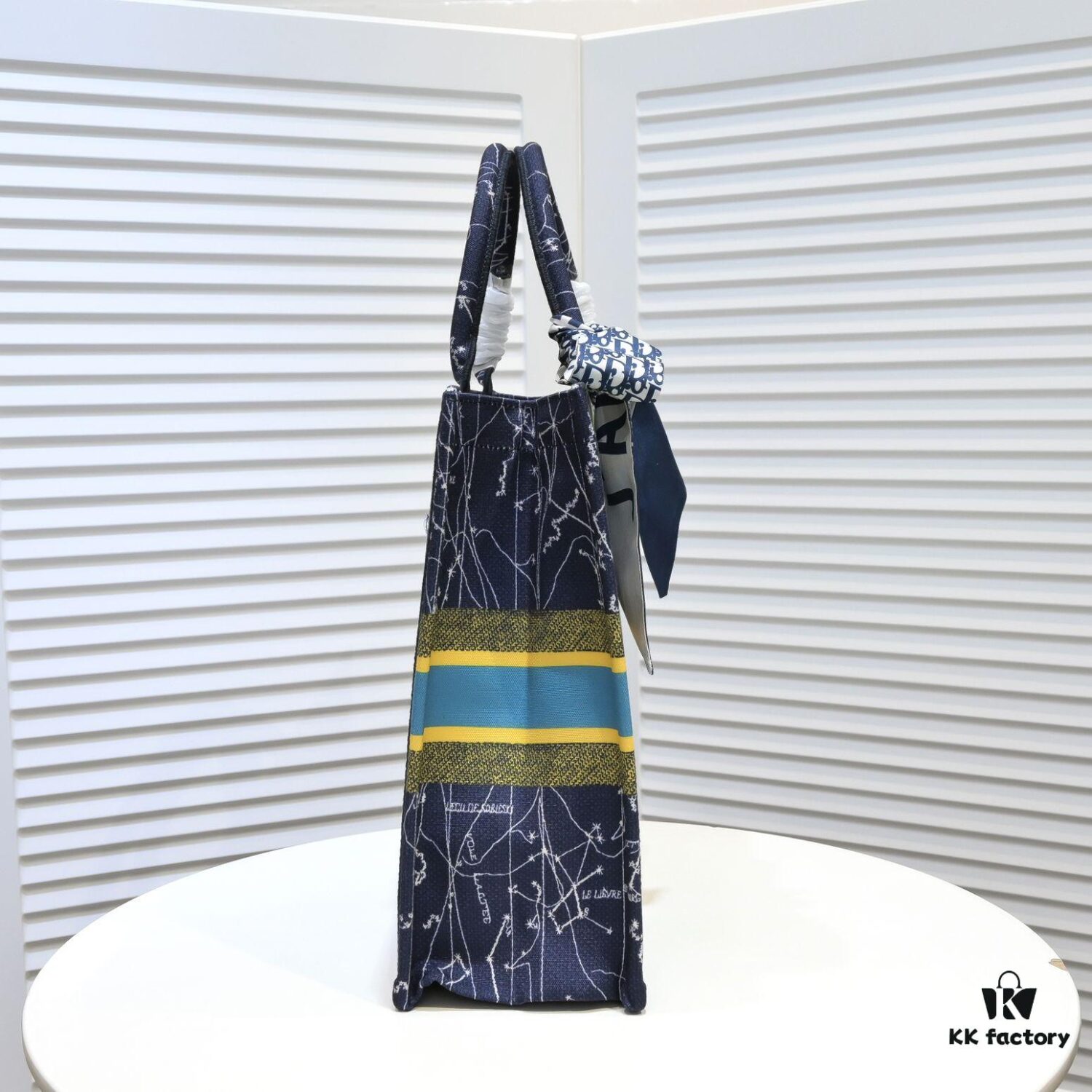 6930a4d06e68136f4d9ac038 Large Size 🔥 Embroidered Edge Dior Shopping Tote with Scarf! Counter Version! Limited Edition Worn by Celebrities! Stylish and Elegant! Premium Imported Fabric, High-End Quality! Can Easily Pass as Authentic! Ideal for Outings with Extra-Large Capacity!