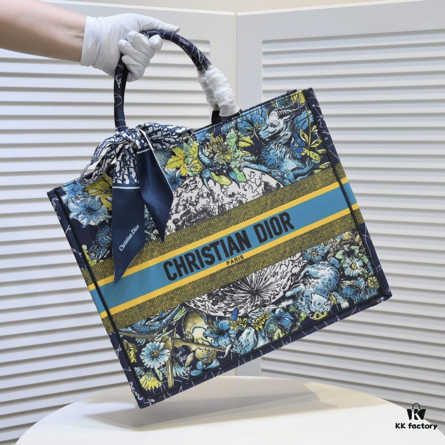 6930a4d26e68136f4d9ac03d Large Size 🔥 Embroidered Edge Dior Shopping Tote with Scarf! Counter Version! Limited Edition Worn by Celebrities! Stylish and Elegant! Premium Imported Fabric, High-End Quality! Can Easily Pass as Authentic! Ideal for Outings with Extra-Large Capacity!