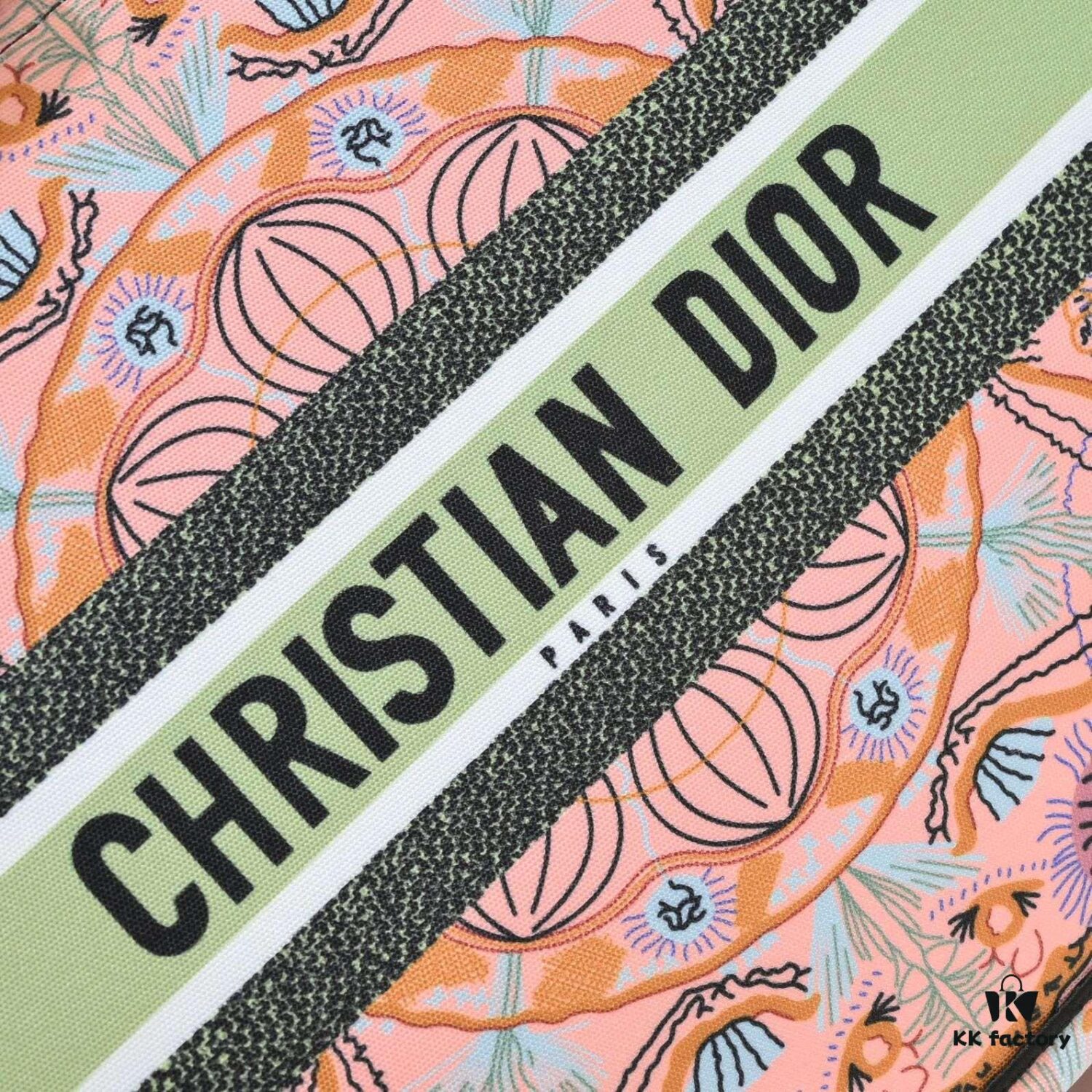6930a4ee6e68136f4d9ac06b Large Size with Scarf 🔥 Embroidered Edging ➔ Dior New Arrival Boutique Shopping Tote! Synchronized with Boutique Release! Limited Edition Worn by Celebrities! Extremely Stylish! Premium Imported Fabric 👍 High-End Quality! Indistinguishable from Genuine When Used in Boutiques! Extra-Large Capacity, Perfect for Outings 👍