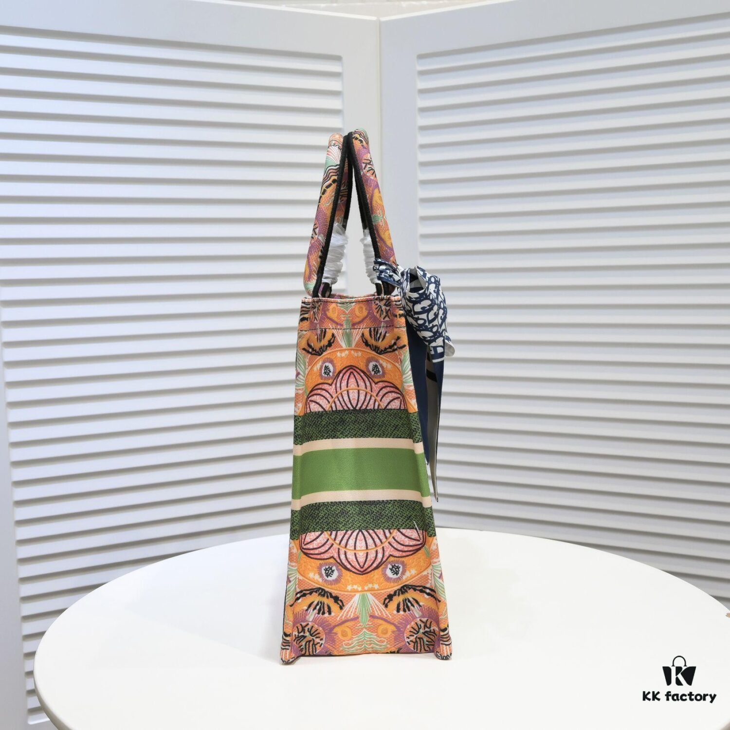 6930a4f06e68136f4d9ac06e Dior Small Shopping Bag with Silk Scarf, Hemmed, New Arrival at Dior Counter, Limited Edition Worn by Celebrities, Stylish and Elegant, Imported Fabric, High-End Quality
