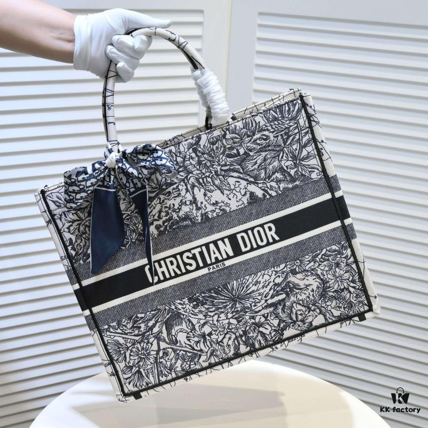 6930a52f6e68136f4d9ac0d5 Large DIOR Dior Shopping Bag with Silk Scarf, Embroidered Edging, Limited Edition, Celebrity Style, High-End Quality