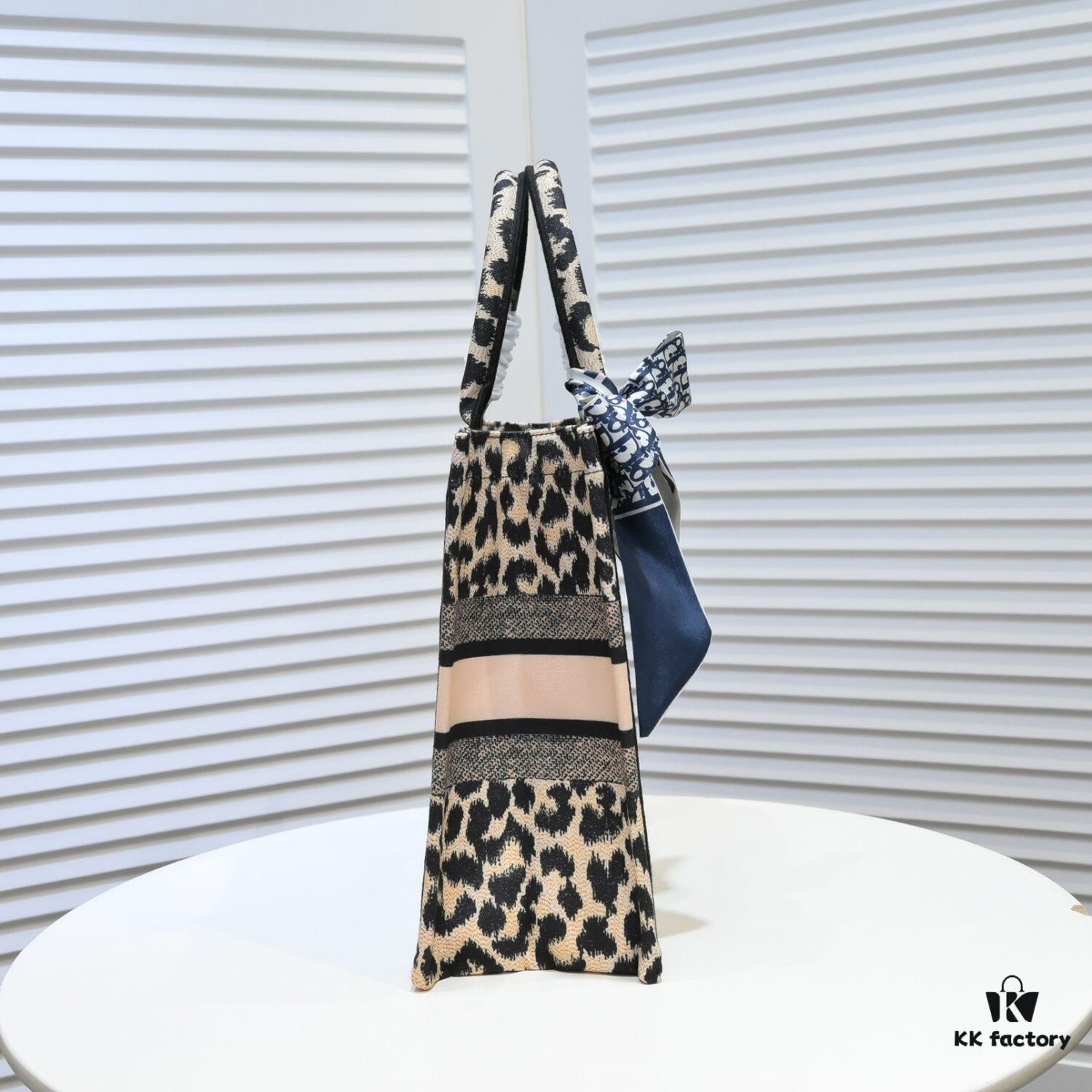 6930a5646e68136f4d9ac132 Dior Small Shopping Bag with Silk Scarf, Bound Edges, New Arrival from Dior Counter, Limited Edition, Celebrity Style
