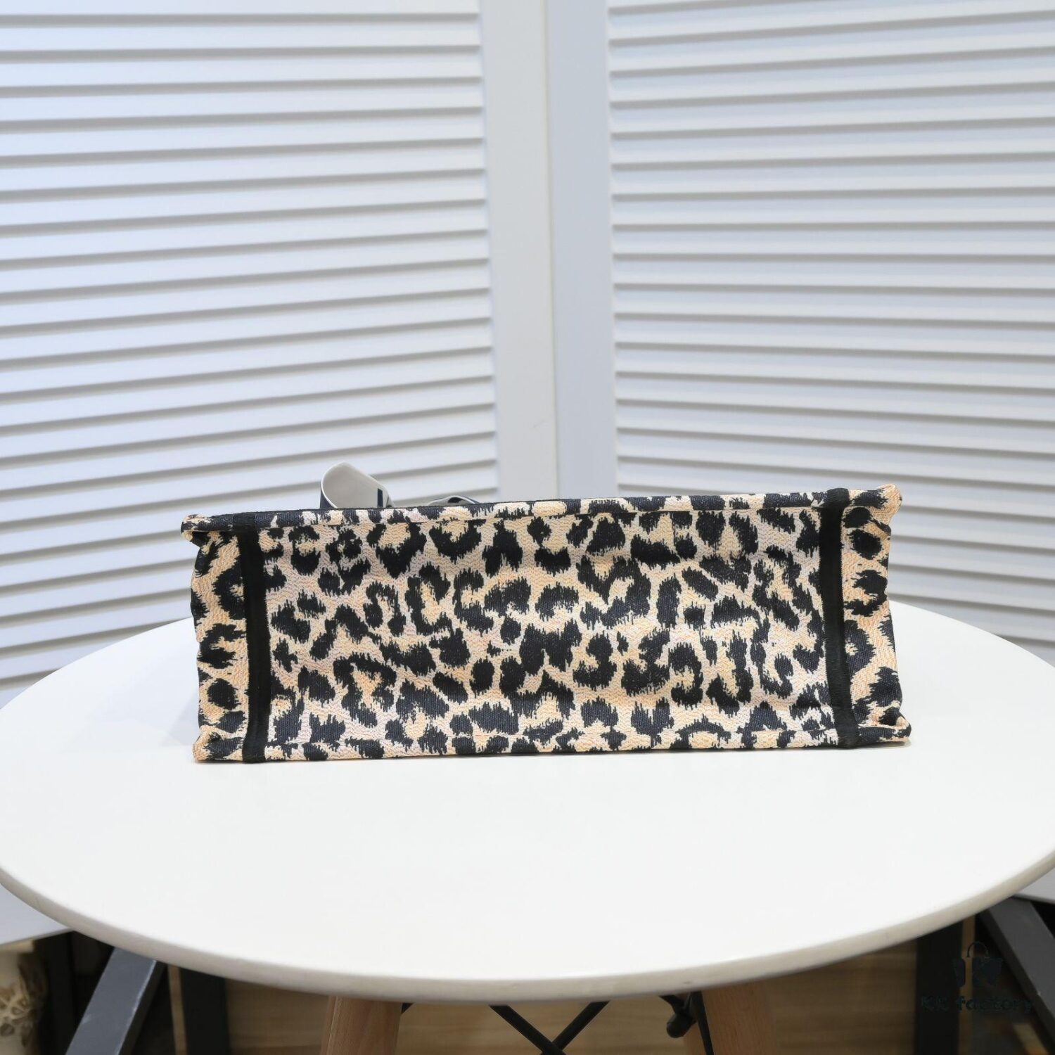 6930a5656e68136f4d9ac134 Dior Small Shopping Bag with Silk Scarf, Bound Edges, New Arrival from Dior Counter, Limited Edition, Celebrity Style