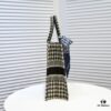 6930a5846e68136f4d9ac169 Original Order Fabric, with Scarf Mini Size, Bound Edges, Dior New Arrival Shopping Tote! Store Version Synchronized Update! Limited Edition Worn by Celebrities! Extremely Stylish! Imported Fabric, High-End Quality!