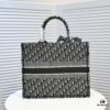 6930a5896e68136f4d9ac173 Large Size with Scarf 🔥 Embroidered Edge ➔ Dior New Arrival Shopping Tote! Counter Synchronized Update! Limited Edition Worn by Celebrities! Extremely Stylish! Premium Imported Fabric, High-End Quality! Indistinguishable from Counter Version! Extra-Large Capacity, Perfect for Outings!