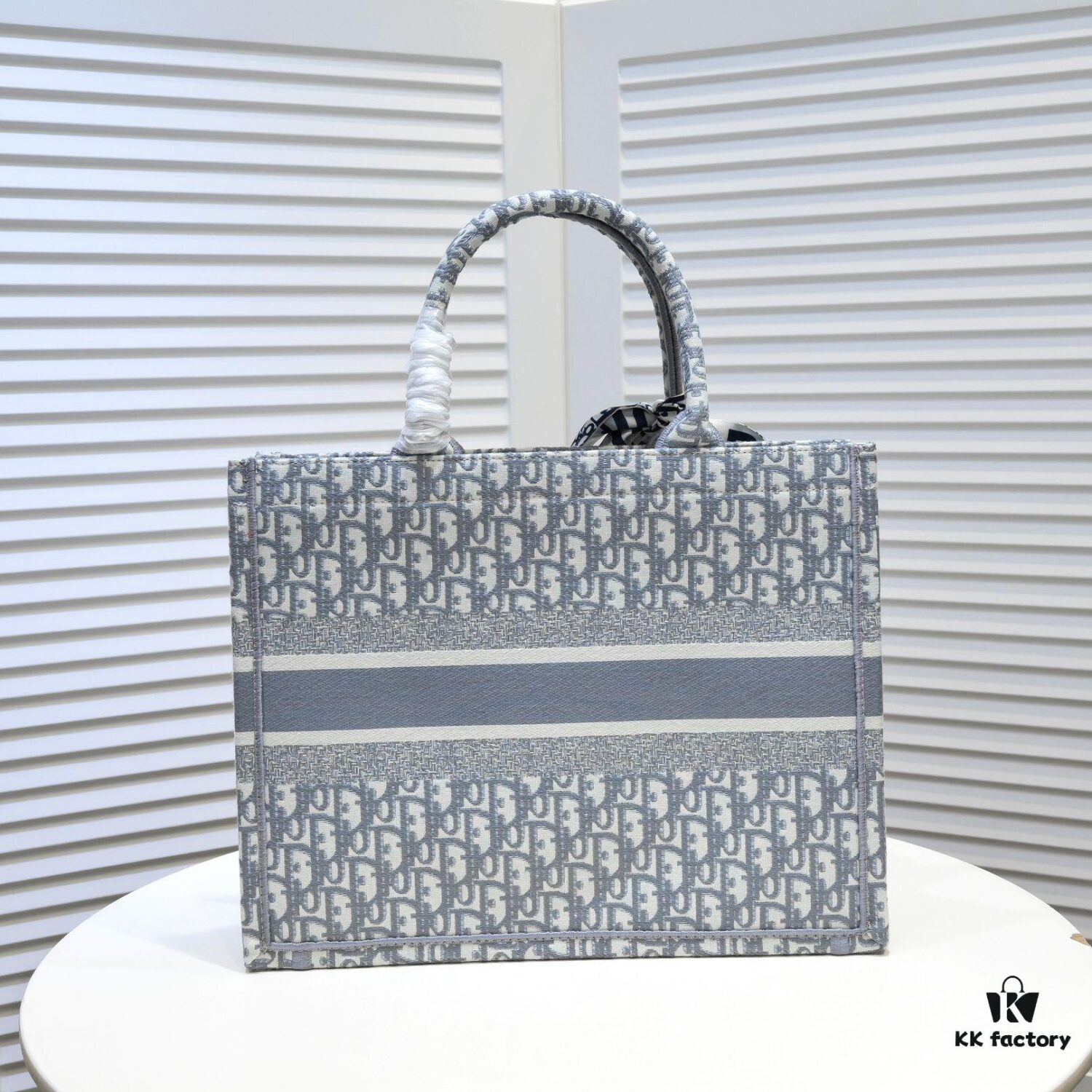 6930a5996e68136f4d9ac18e Dior Small Shopping Bag with Silk Scarf, Bound Edges, New Arrival from Dior Counter, Limited Edition, Celebrity Style