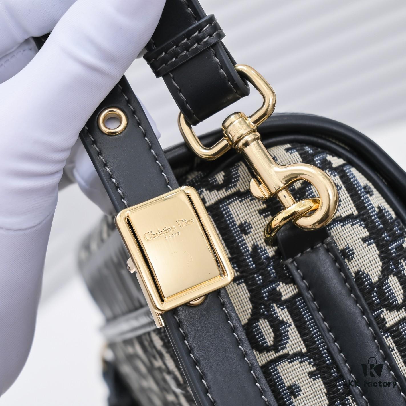 6930a5bb6e68136f4d9ac1cc Dior Bobby Bag 2020 Pre-Autumn New Vintage Style, Large Size Original Quality with Box