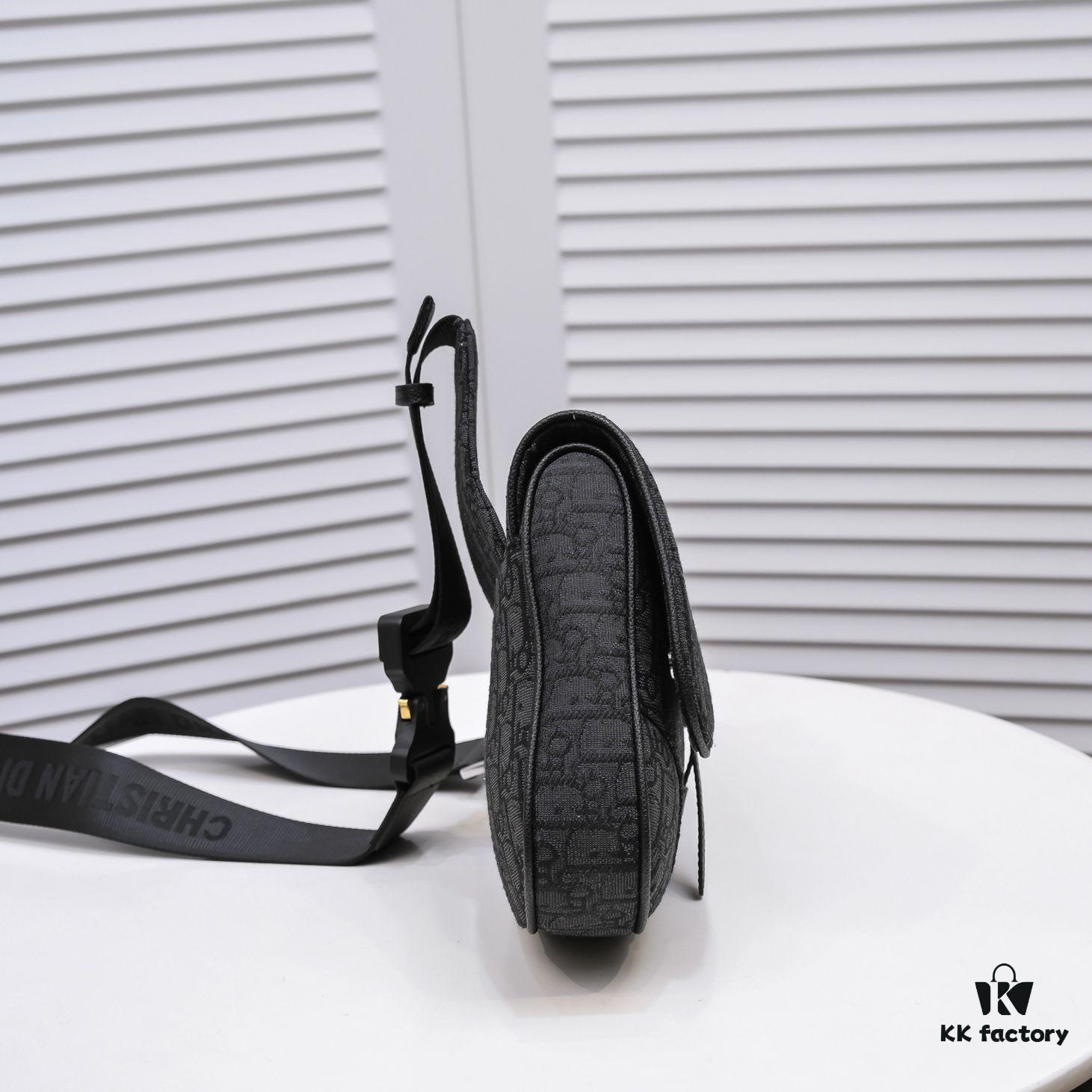 6930a5c86e68136f4d9ac1e4 Dior Men's SADDLE Unisex Crossbody Bag / Chest Bag