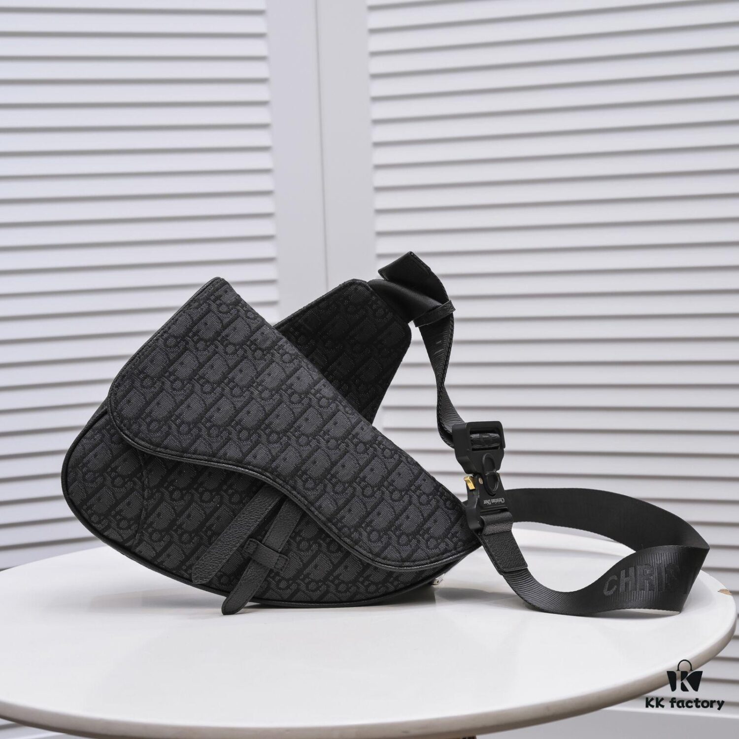 6930a5c86e68136f4d9ac1e5 Dior Men's SADDLE Unisex Crossbody Bag / Chest Bag
