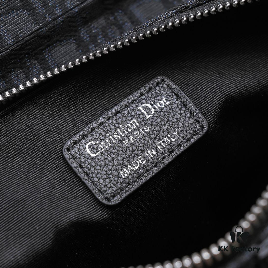 6930a5cc6e68136f4d9ac1eb Dior Men's SADDLE Unisex Crossbody Bag / Chest Bag