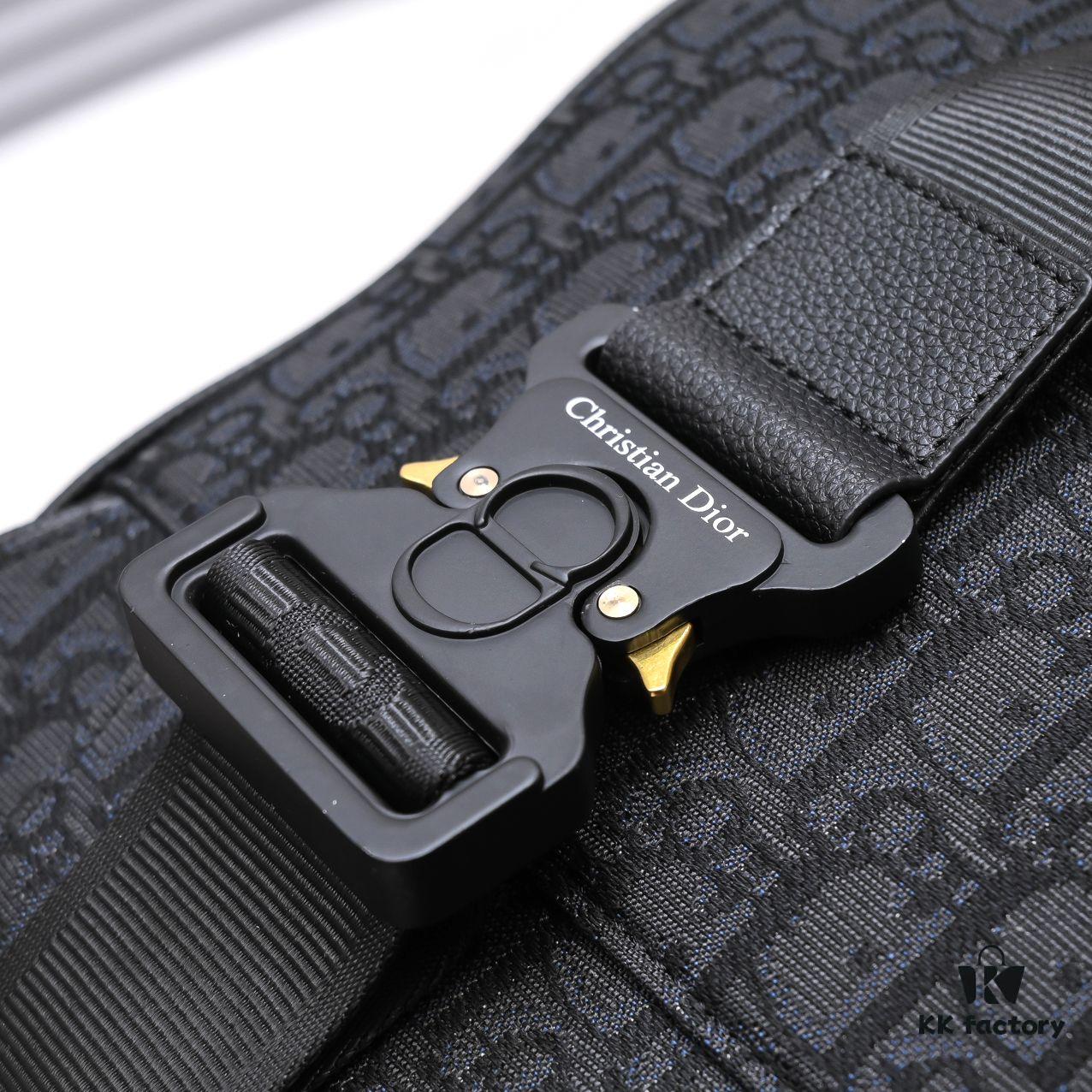 6930a5cc6e68136f4d9ac1ec Dior Men's SADDLE Unisex Crossbody Bag / Chest Bag