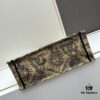 Original Order Large Size 330, Medium Size 310 [Dior Book Tote]