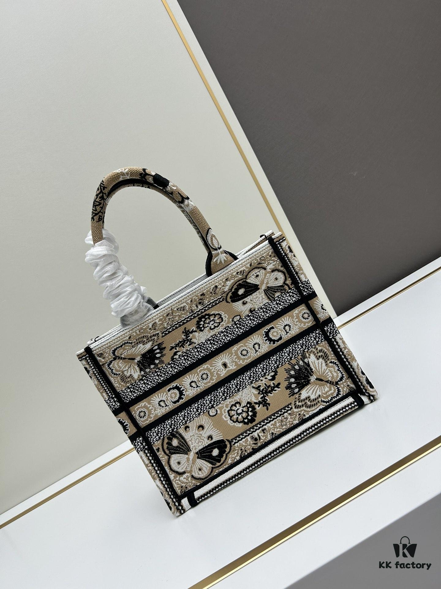 6930a5f76e68136f4d9ac23a Book Tote Bag with Embroidered Small Size 26.5cm