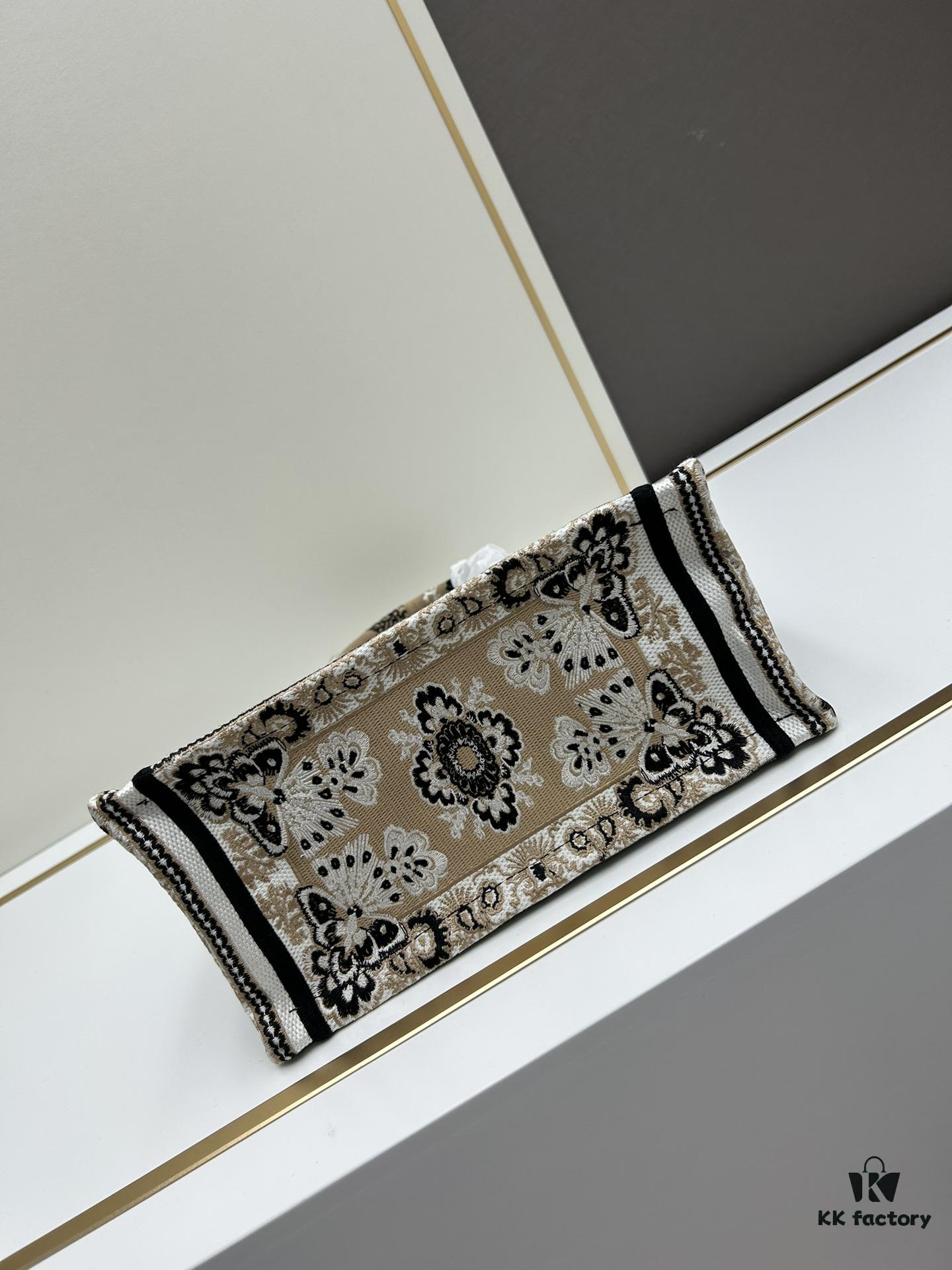 6930a5f86e68136f4d9ac23c Book Tote Bag with Embroidered Small Size 26.5cm
