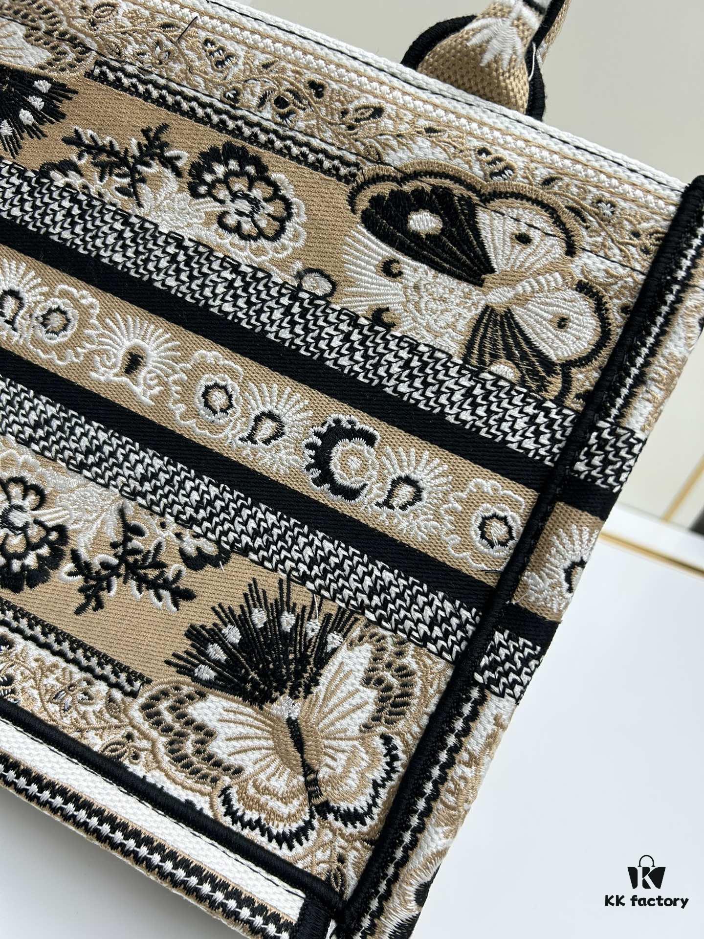 6930a5f86e68136f4d9ac23d Book Tote Bag with Embroidered Small Size 26.5cm