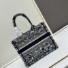 6930a5fc6e68136f4d9ac242 Book Tote Bag with Embroidered Small Size 26.5cm