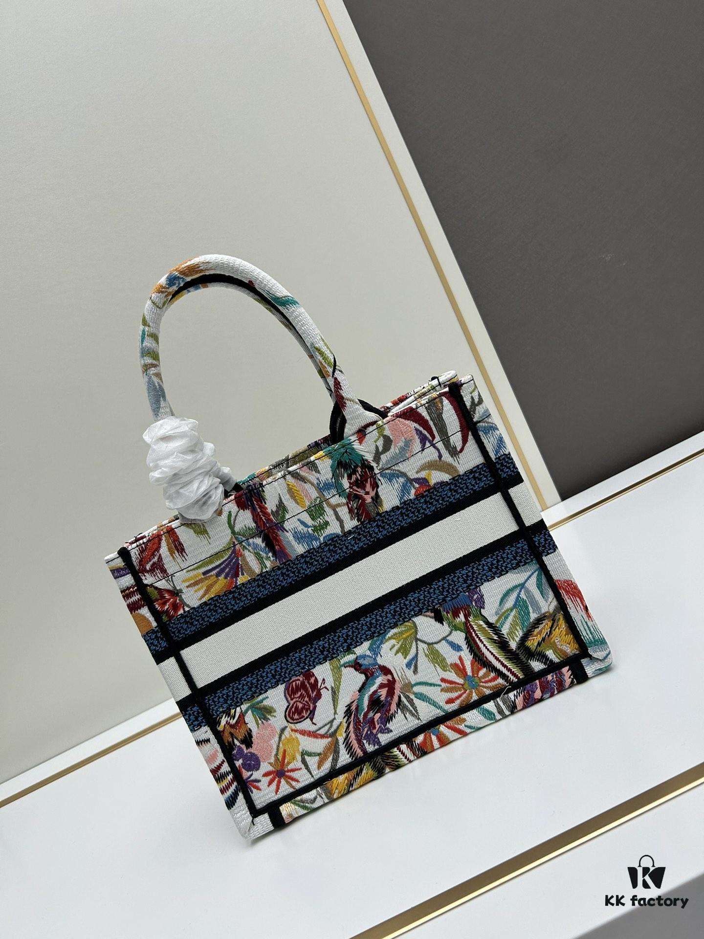 6930a6016e68136f4d9ac249 Book Tote Bag with Embroidered Small Size 26.5cm