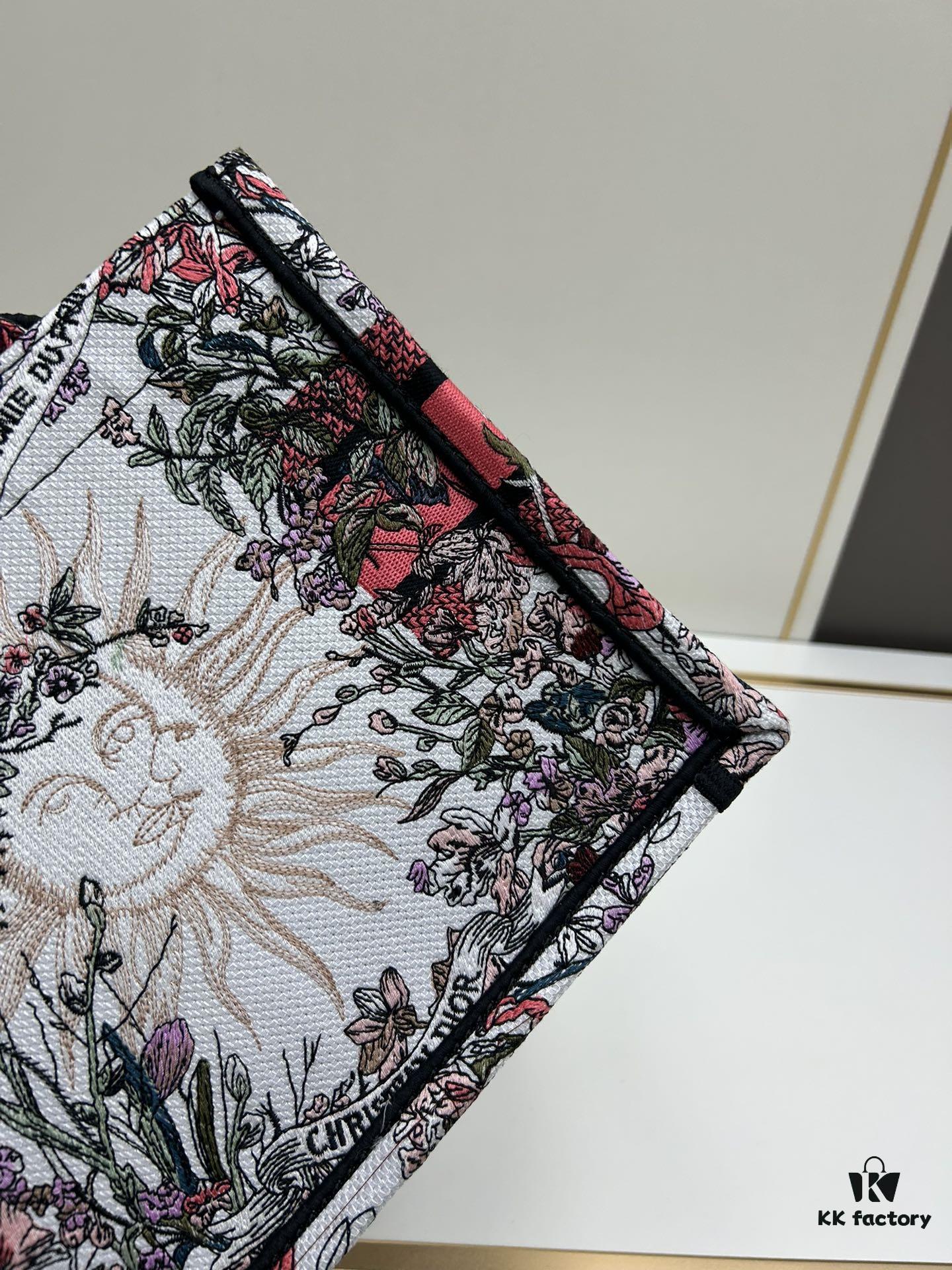 6930a60b6e68136f4d9ac25b Book Tote Bag with Embroidered Small Size 26.5cm
