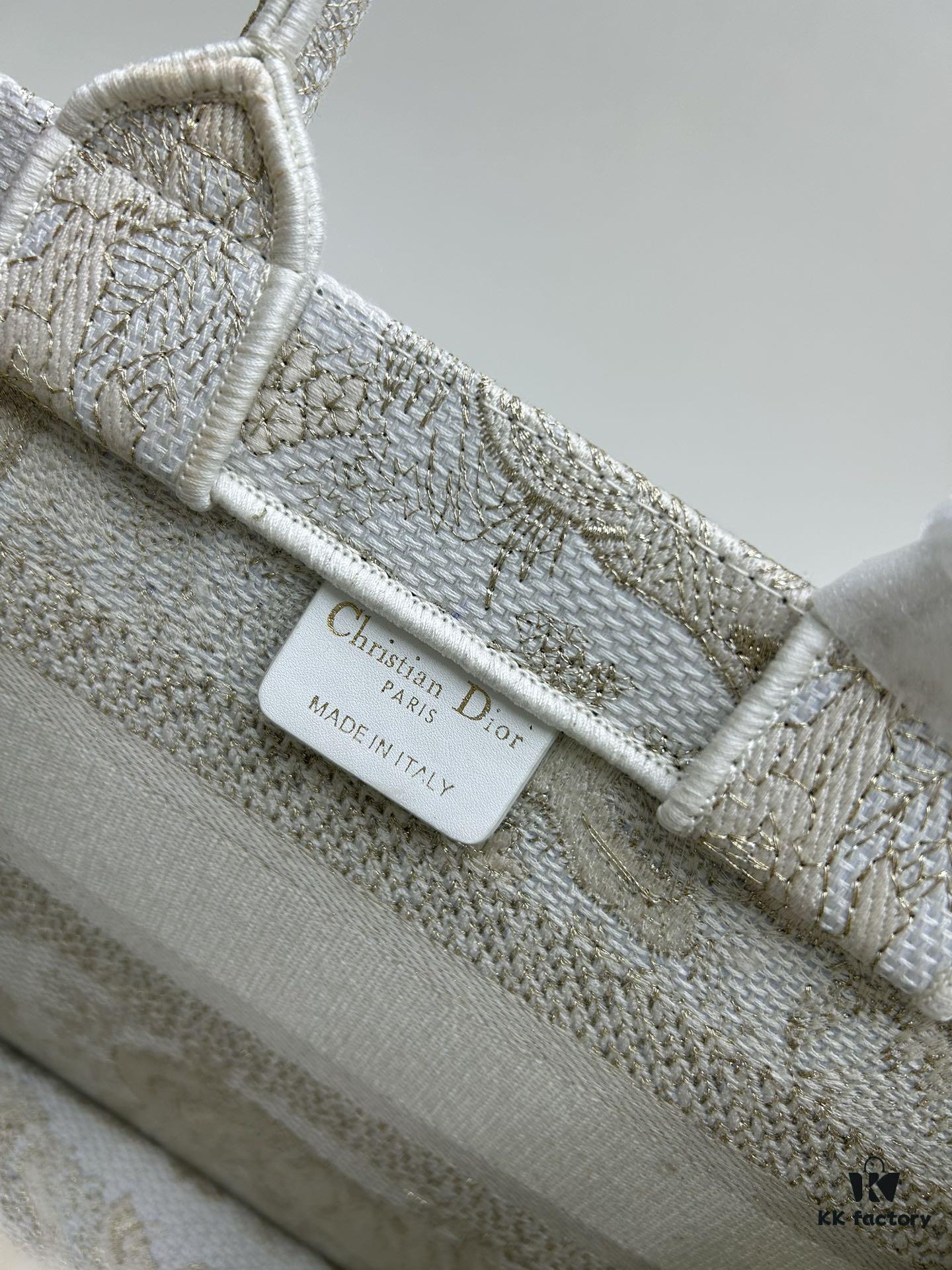 6930a6126e68136f4d9ac268 Book Tote Bag with Embroidered Small Size 26.5cm