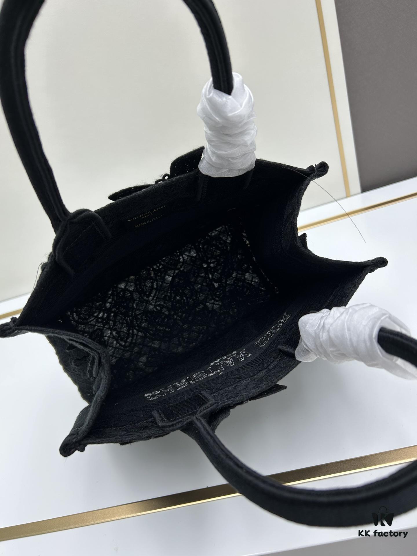 6930a6156e68136f4d9ac26f Book Tote Bag with Embroidered Small Size 26.5cm
