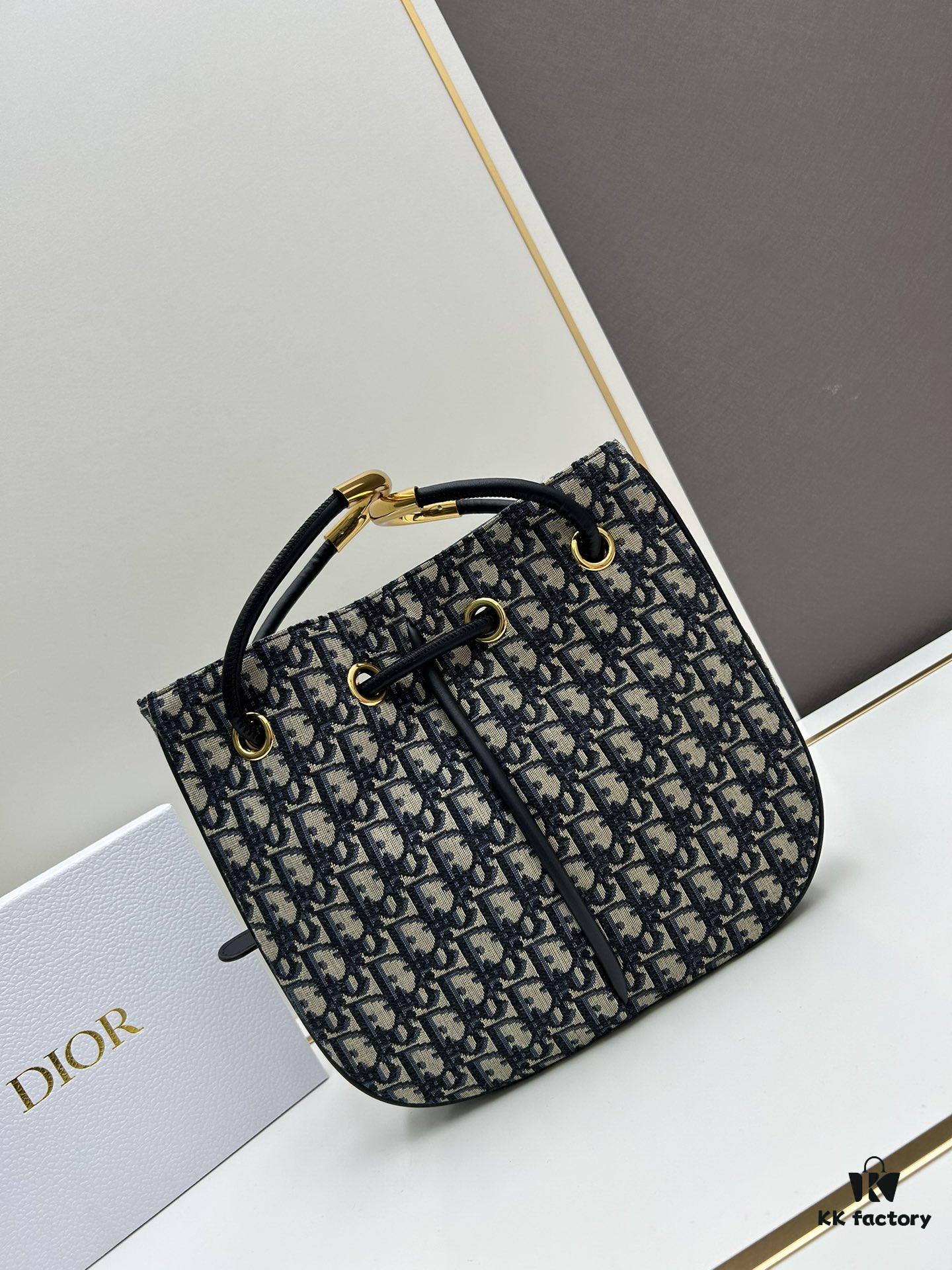6930a62a6e68136f4d9ac297 Full Leather Blue Cloth Dior Nolita Handbag from the 2024 Autumn Ready-to-Wear Collection