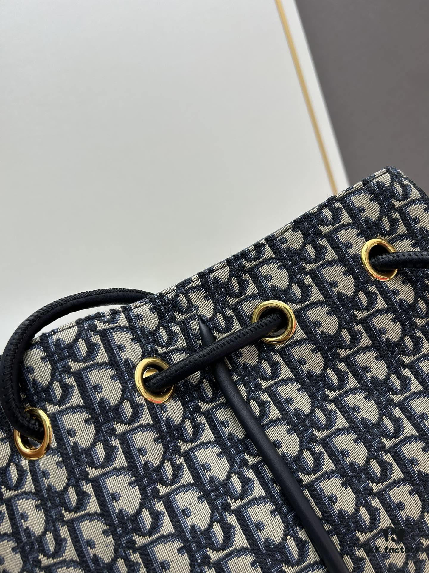 6930a62a6e68136f4d9ac298 Full Leather Blue Cloth Dior Nolita Handbag from the 2024 Autumn Ready-to-Wear Collection
