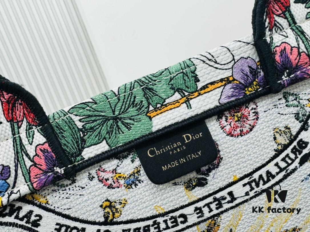 6930a6526e68136f4d9ac2df Oversized Original Order Thick Yarn Fabric Dior Book Tote