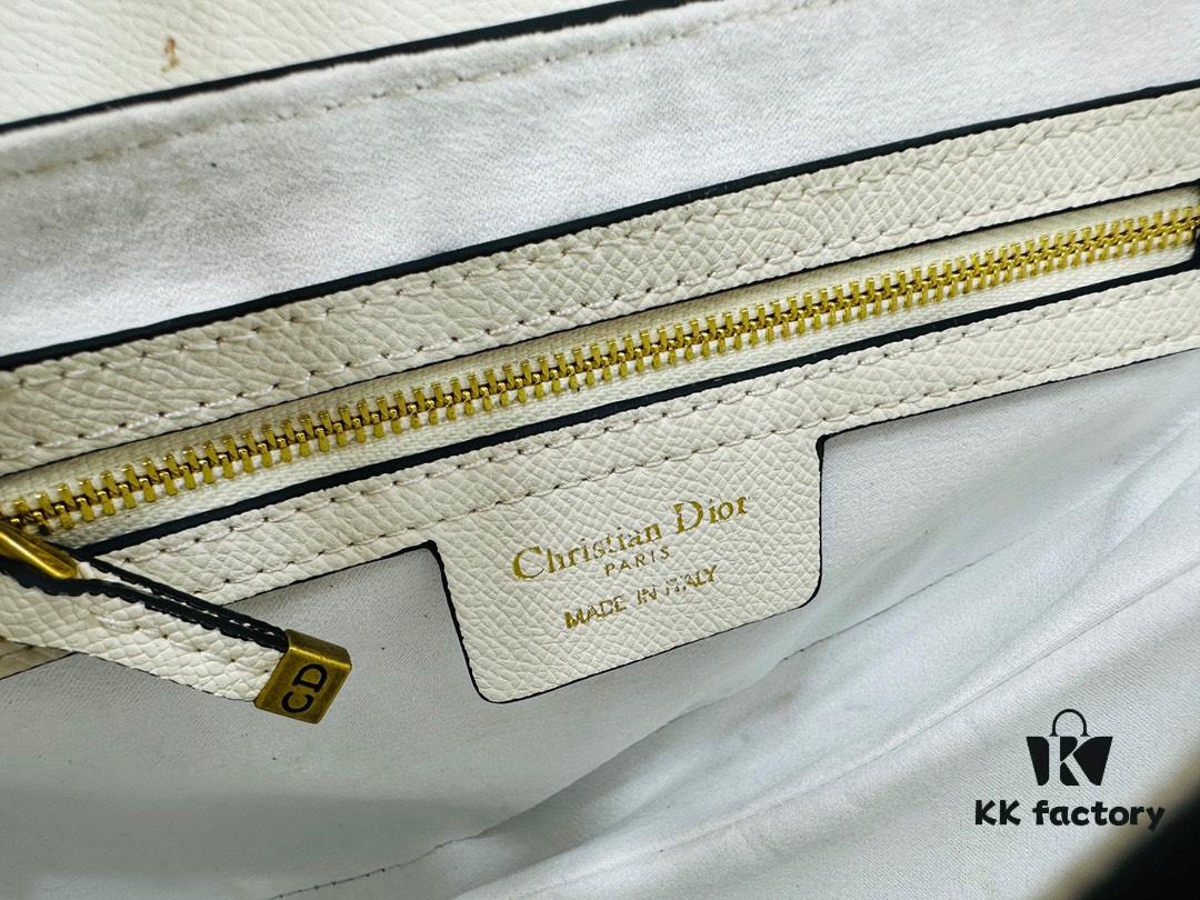 6930a6866e68136f4d9ac33e New Arrival☀️ Palm Grain Saddle Bag – Be a Classic with Classics