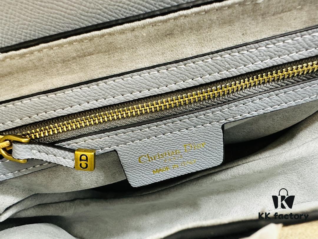 6930a6906e68136f4d9ac352 New Arrival☀️ Palm-Marked Saddle Bag Be a Classic with Classics Fashion Comes and Goes👉 Classics Are Forever