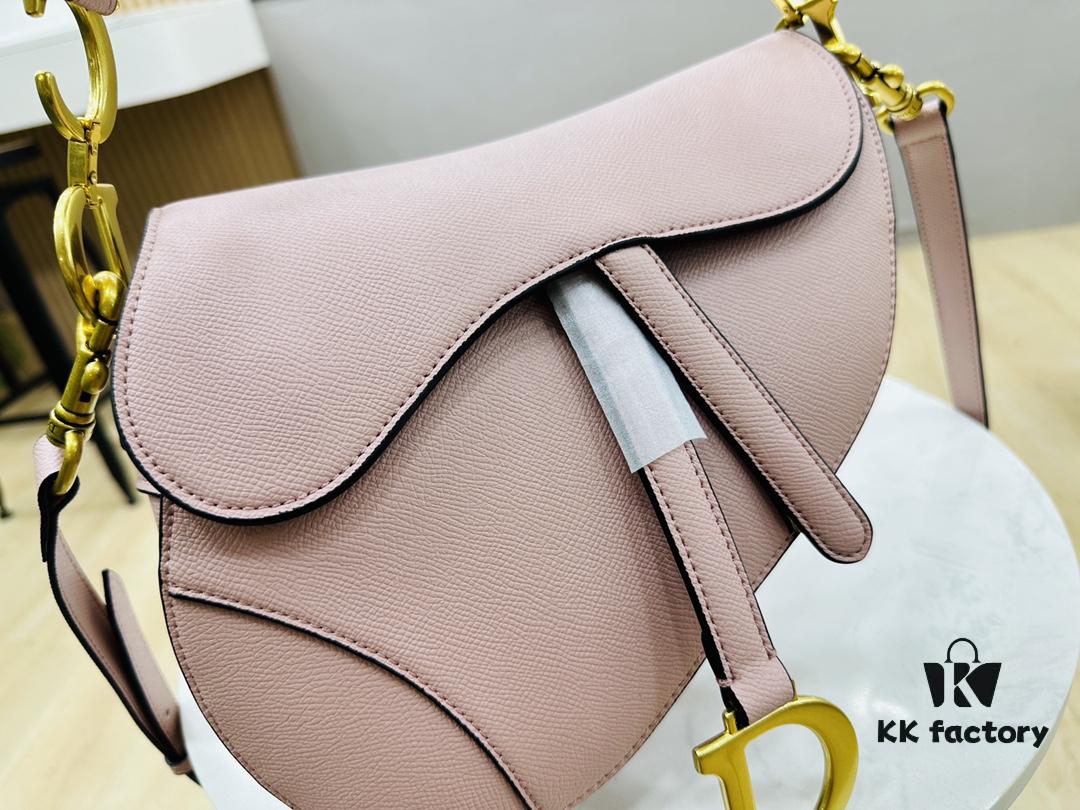 6930a6926e68136f4d9ac356 New Arrival☀️ Palm-Print Saddle Bag Be a Classic with Classics — Fashion Comes and Goes, But Classics Are Forever