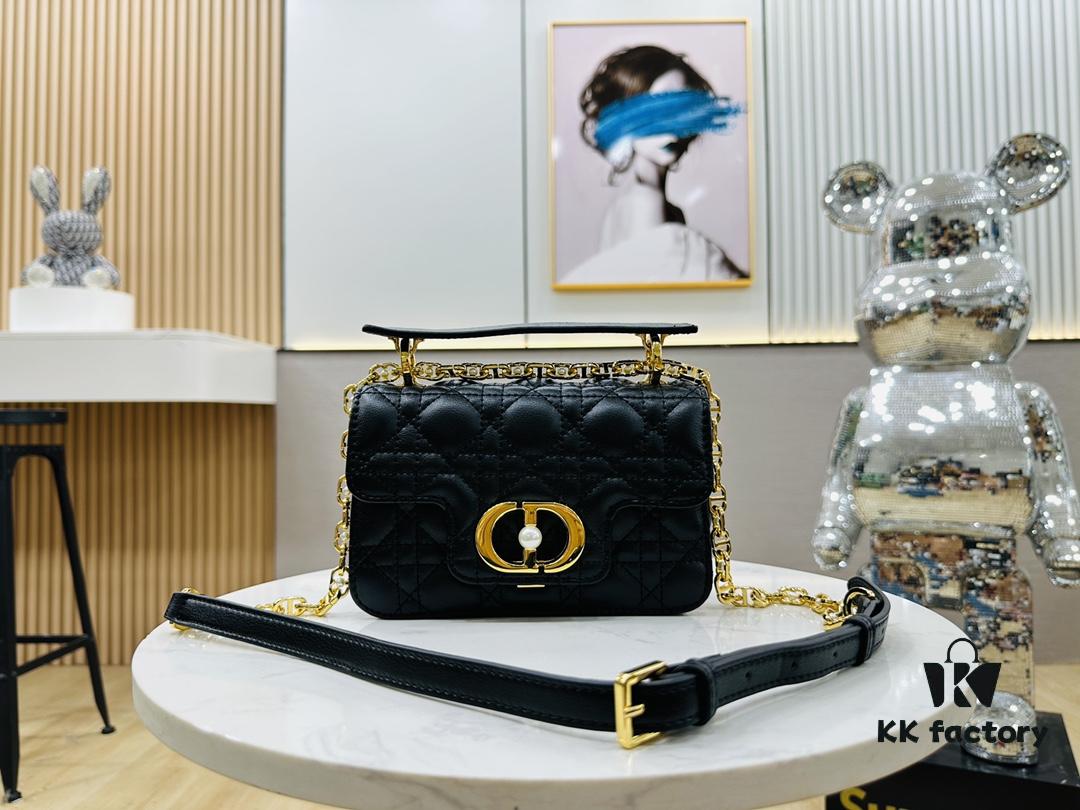 6930a6a86e68136f4d9ac380 Dior Jolie Bag Handbag