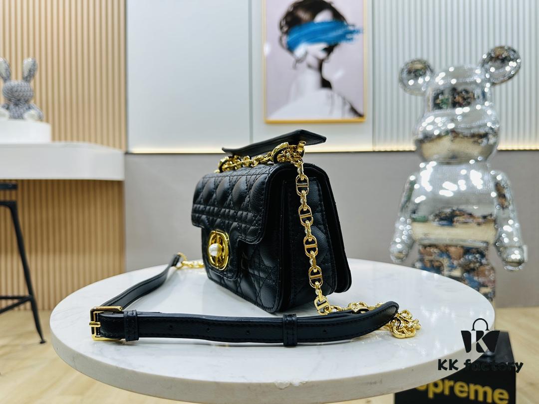 6930a6a96e68136f4d9ac382 Dior Jolie Bag Handbag