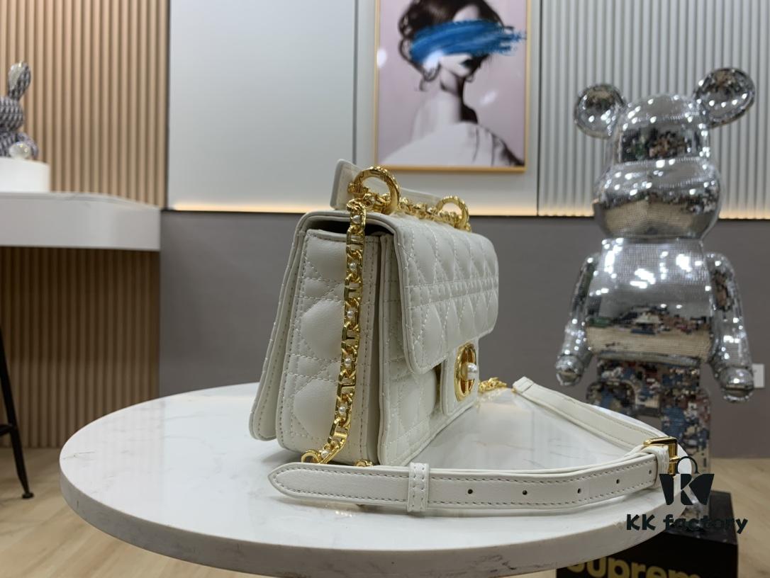 6930a6b96e68136f4d9ac3a1 Dior Jolie Bag Handbag