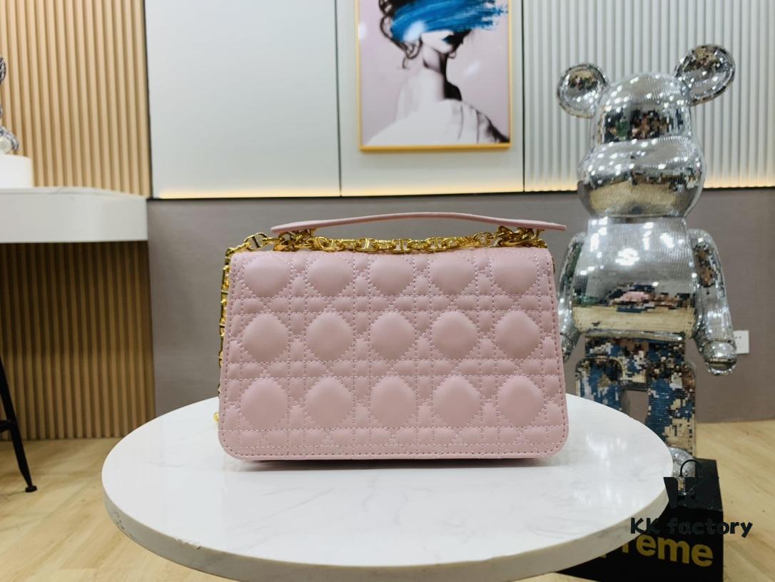 6930a6c16e68136f4d9ac3b1 Dior Jolie Bag