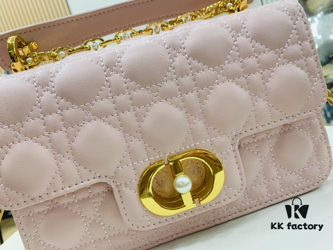 6930a6c26e68136f4d9ac3b2 Dior Jolie Bag
