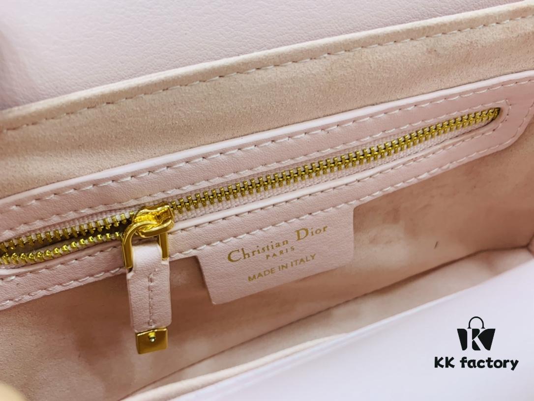 6930a6c36e68136f4d9ac3b4 Dior Jolie Bag